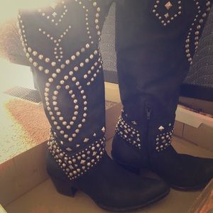Old Gringo heeled boots